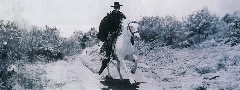 nombre del caballo blanco del zorro